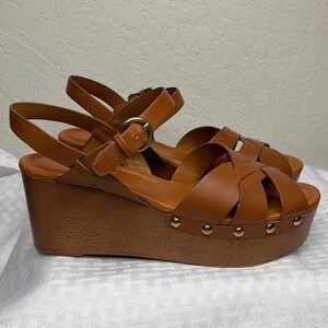 Nine West Platform Sandals Size 8.5